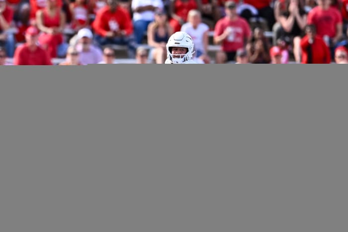 Quinn Ewers vs. Houston